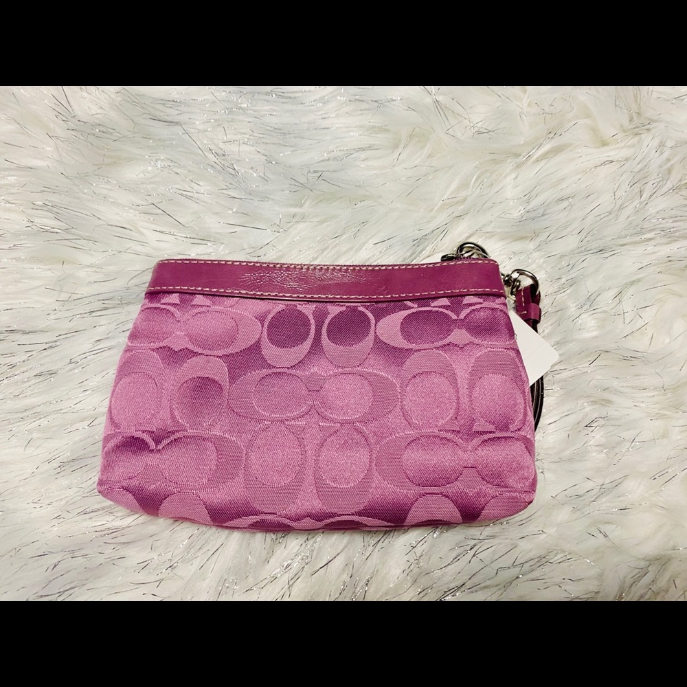 Coach wristlet - Picture 3 of 3